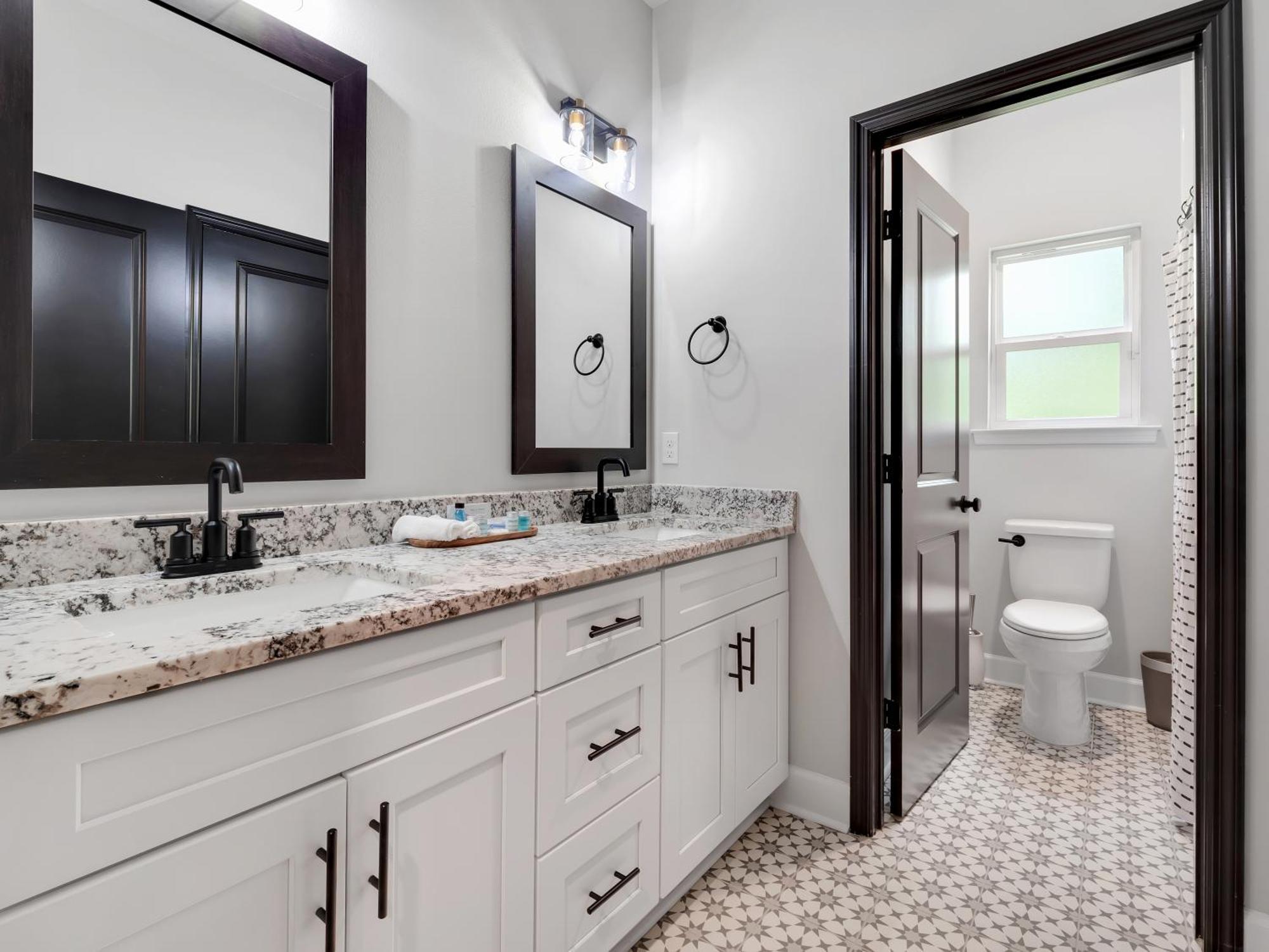 New Take On Midtown Modern Villa Tallahassee Eksteriør billede
